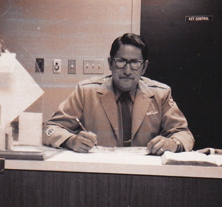 Austin Solis - Photo 11