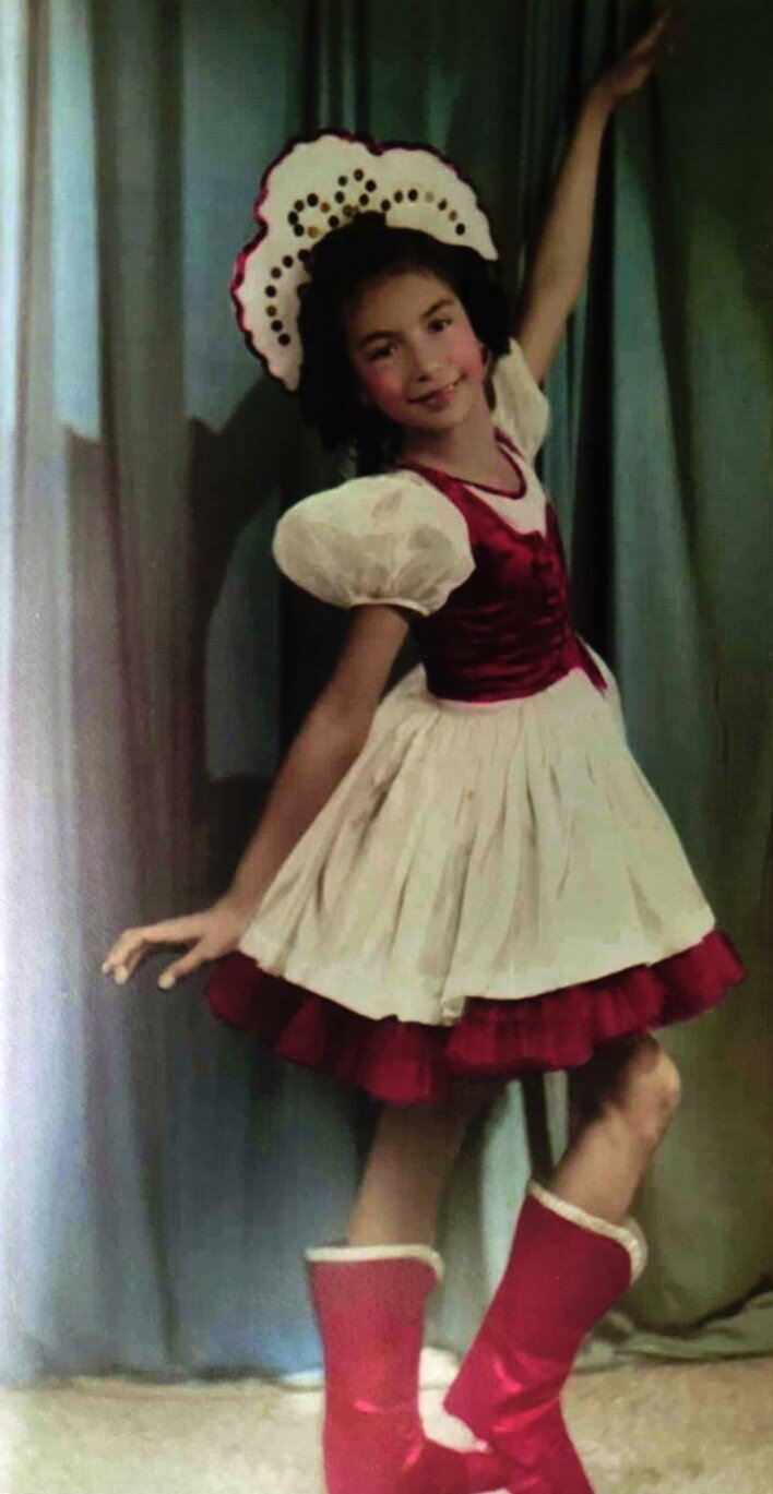 Elvira Estrello Jones - Photo 5