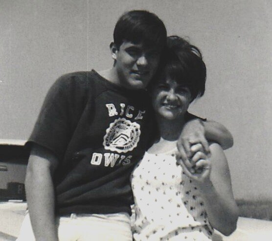 Carole Anne Oubre Reeves - Photo 7