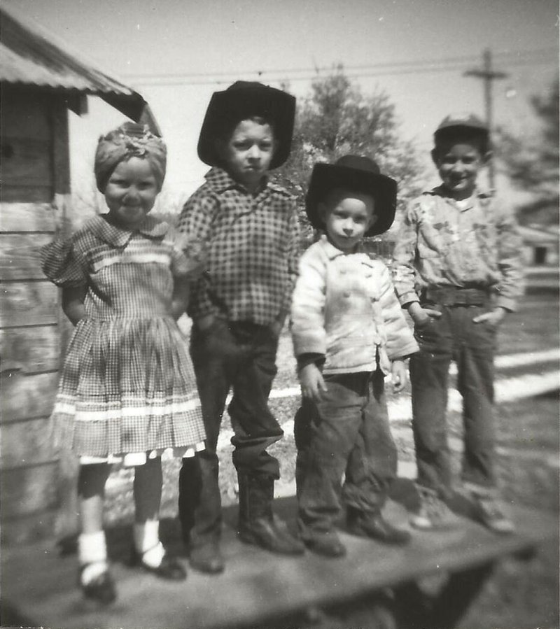 Juddie Thomas Fox - Photo 3