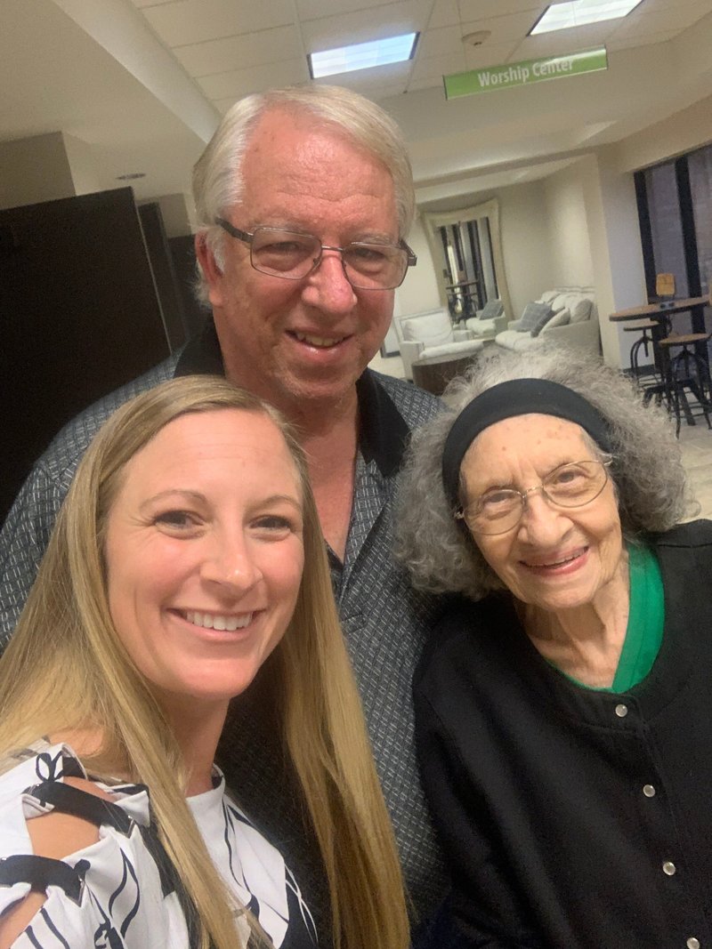 Juddie Thomas Fox - Photo 11