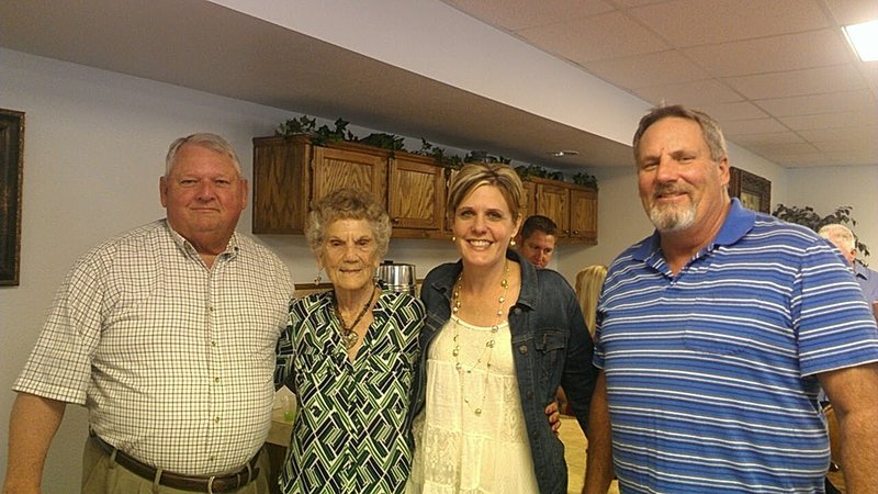 Nora Lee Weeks - Photo 11