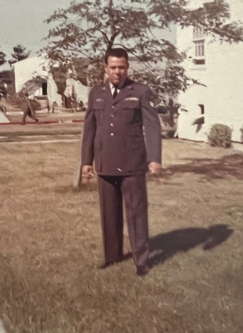 Shelley R. Sattler - Photo 6