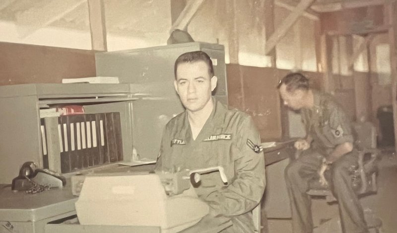 Shelley R. Sattler - Photo 9