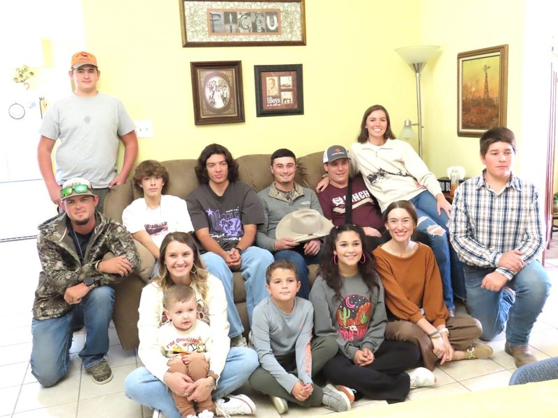 Austin Picou - Photo 4