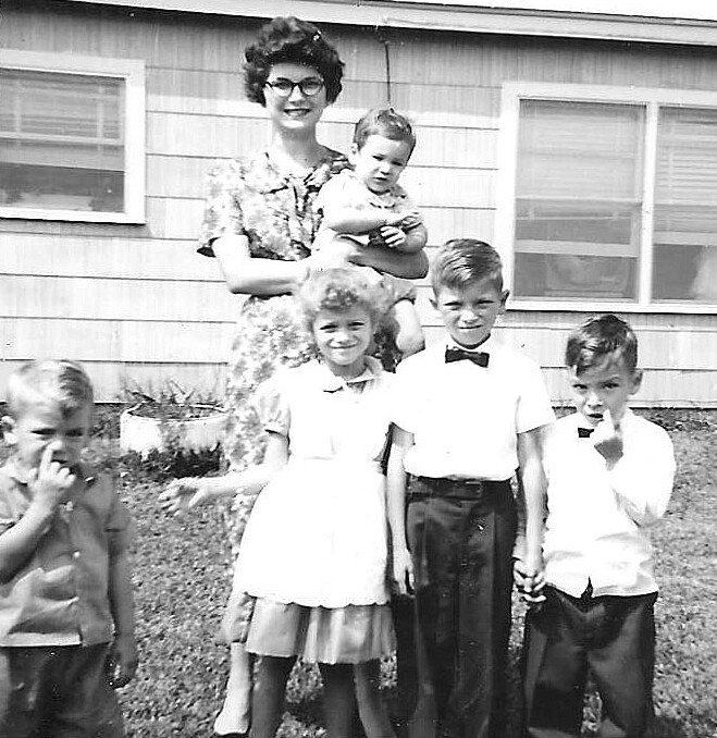 Joan Castillo - Photo 11