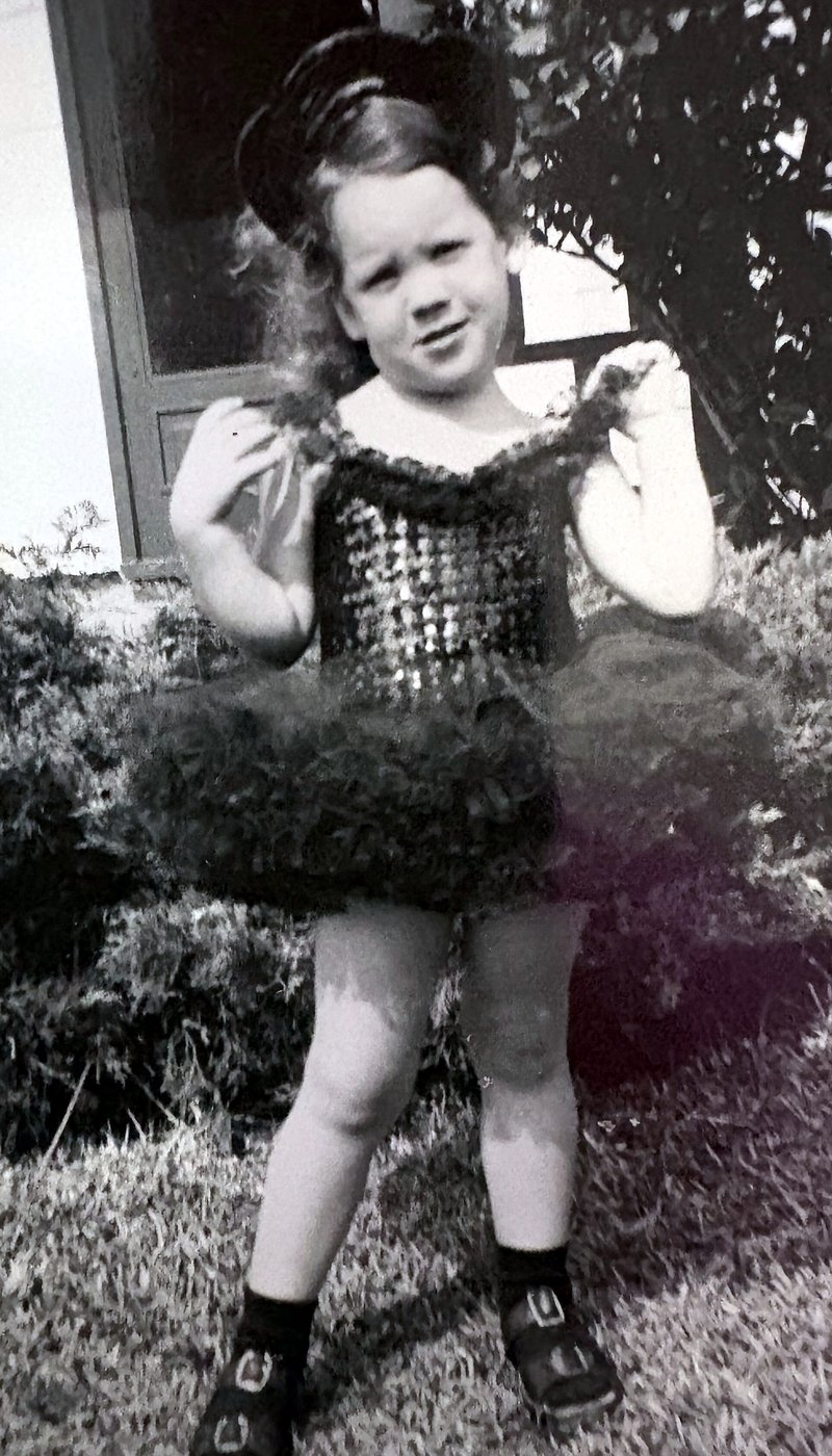 Brenda Elaine Distefano - Photo 4