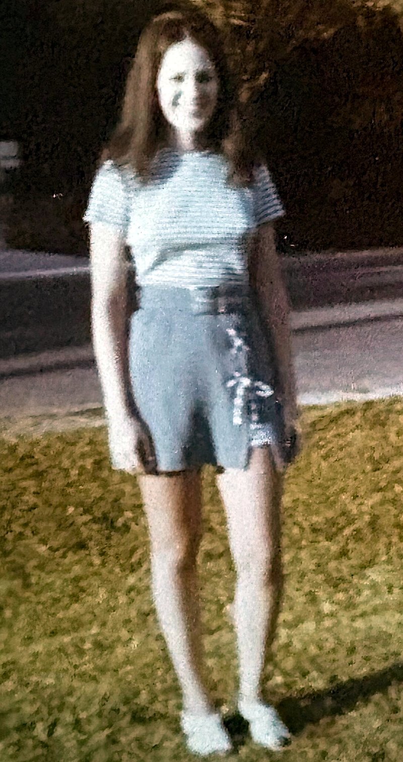 Brenda Elaine Distefano - Photo 7