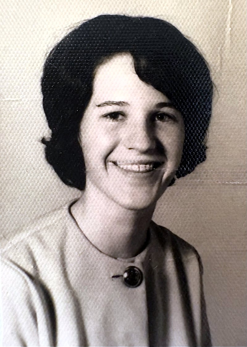 Brenda Elaine Distefano - Photo 5