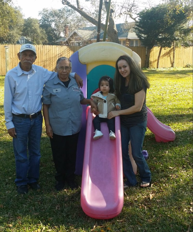 Juan Leija Gonzalez - Photo 4