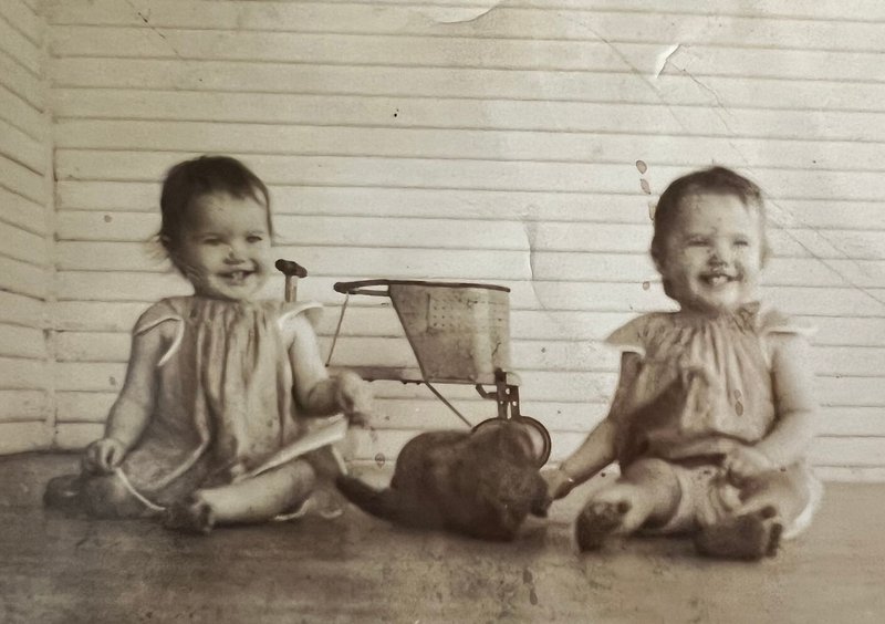 Elizabeth Christina Wilburn - Photo 4