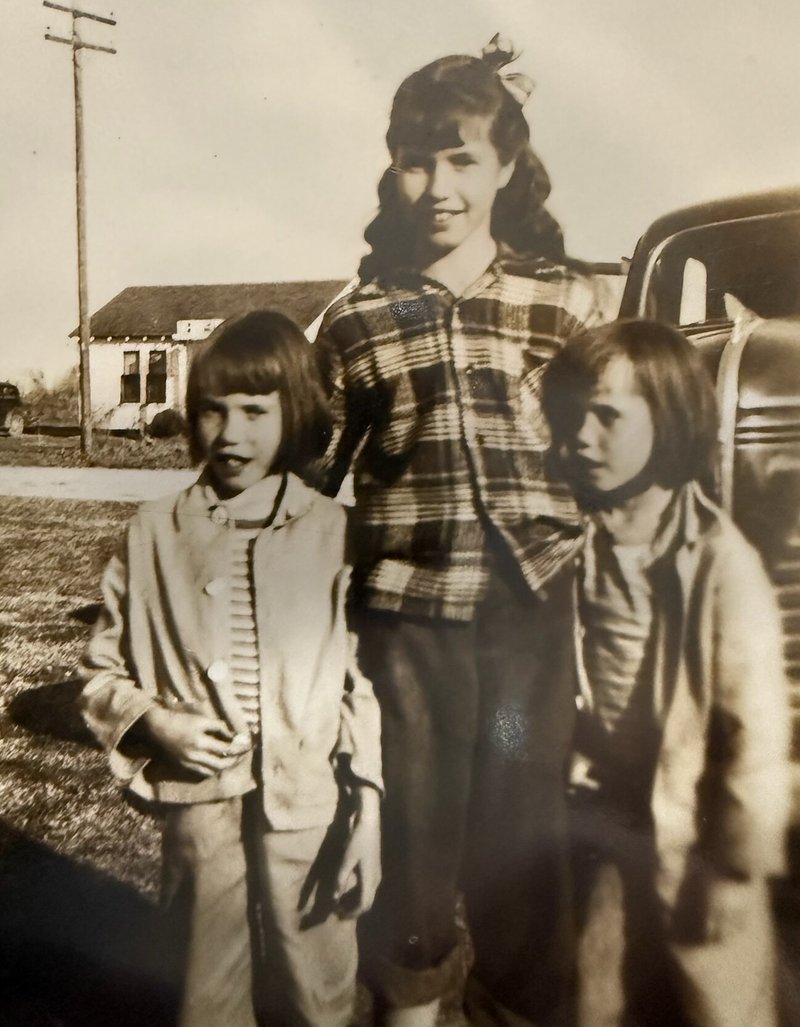 Elizabeth Christina Wilburn - Photo 8