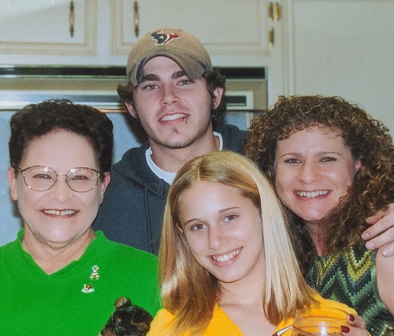 Mrs. Wendell Faye Scott - Photo 3