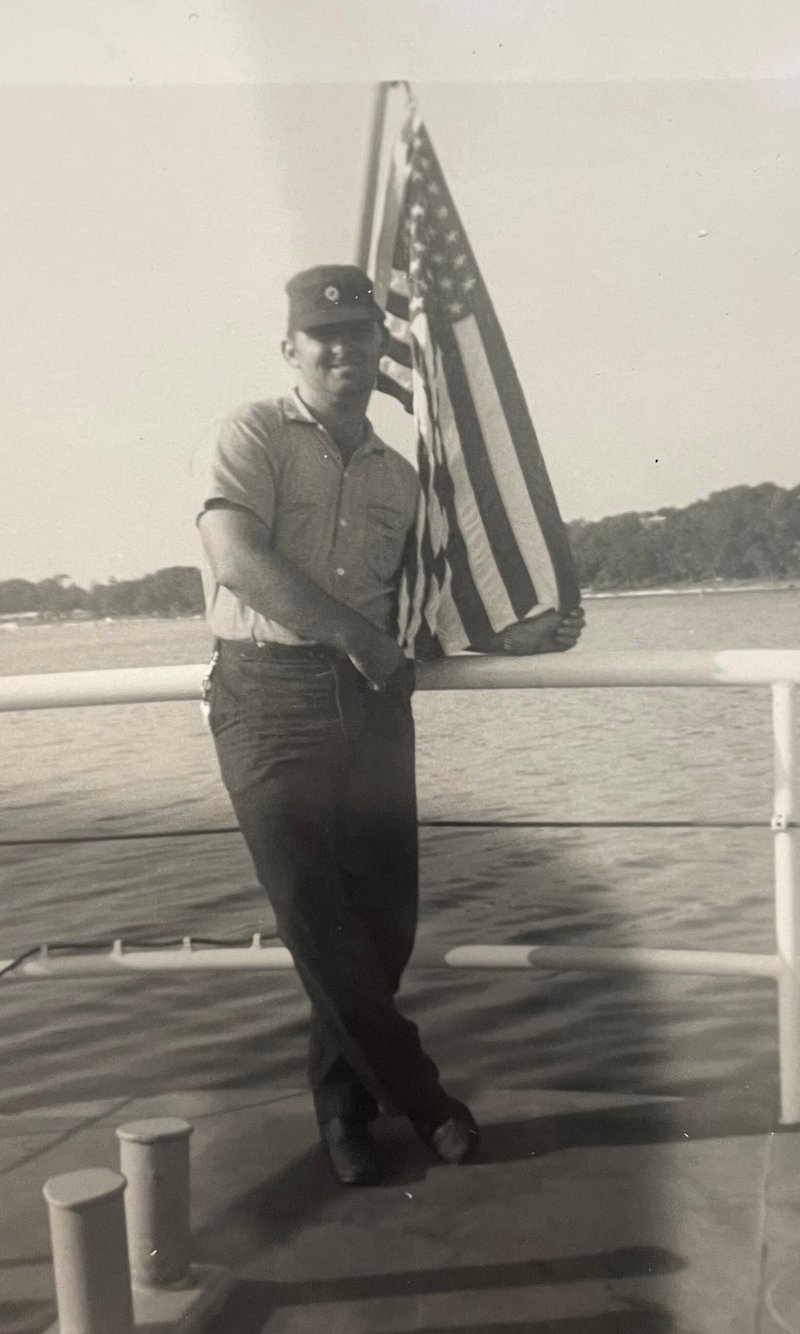 Robert Lenious Davenport - Photo 9