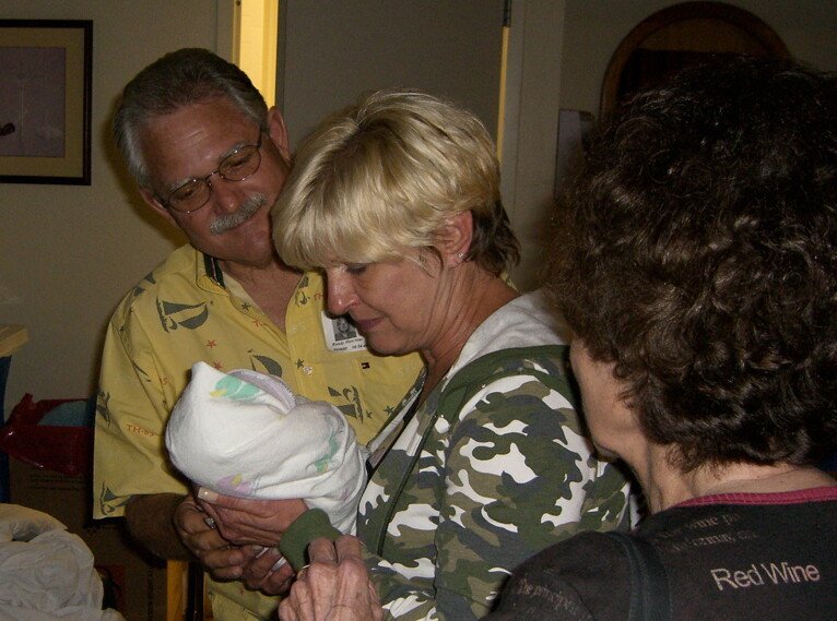 Debbie Kay  Hutchins - Photo 3