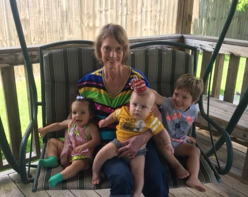 Lynda "Meme" Stampley - Photo 2