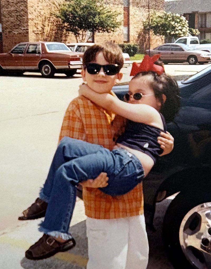 Alec Christian Theriot - Photo 11