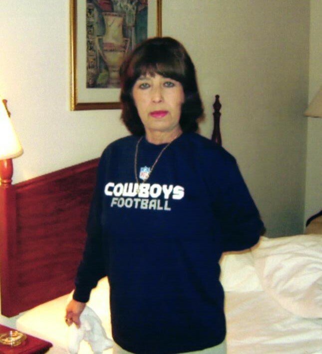 Yolanda "Yoli" Moya Reid - Photo 7