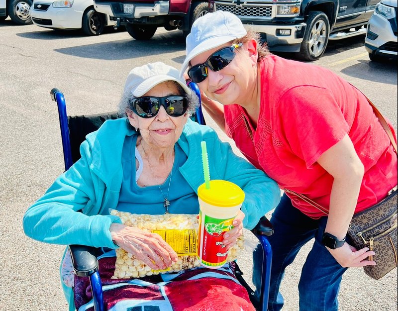 Mary Galvan Ortiz - Photo 11