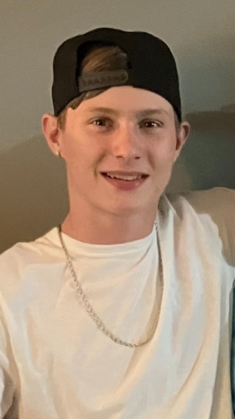 Austin Peterson - Photo 7