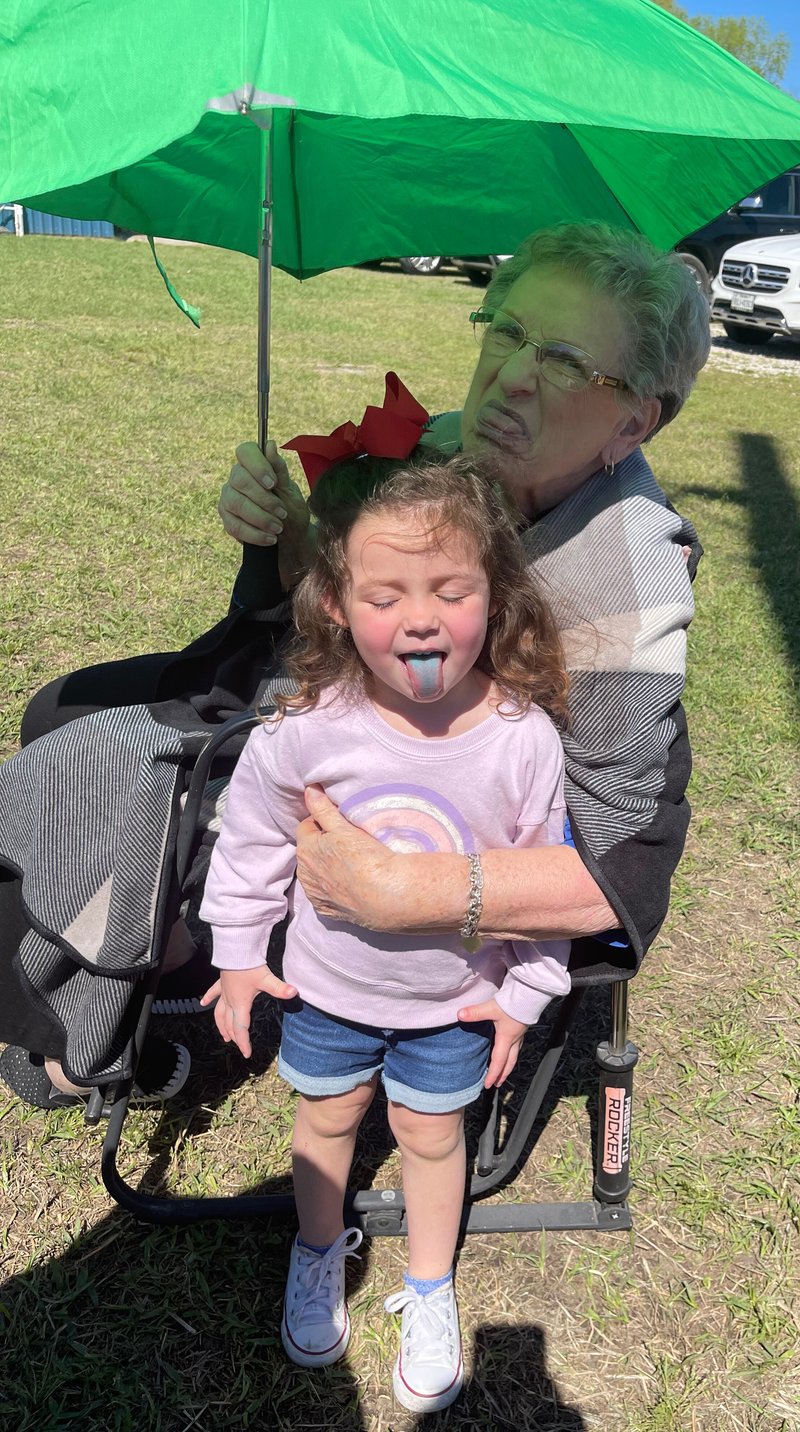 Janet E. Freyou - Photo 8