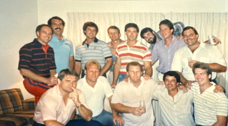 Robert Giblin - Photo 8