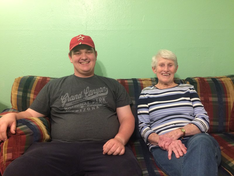 Betty Spurlock - Photo 4