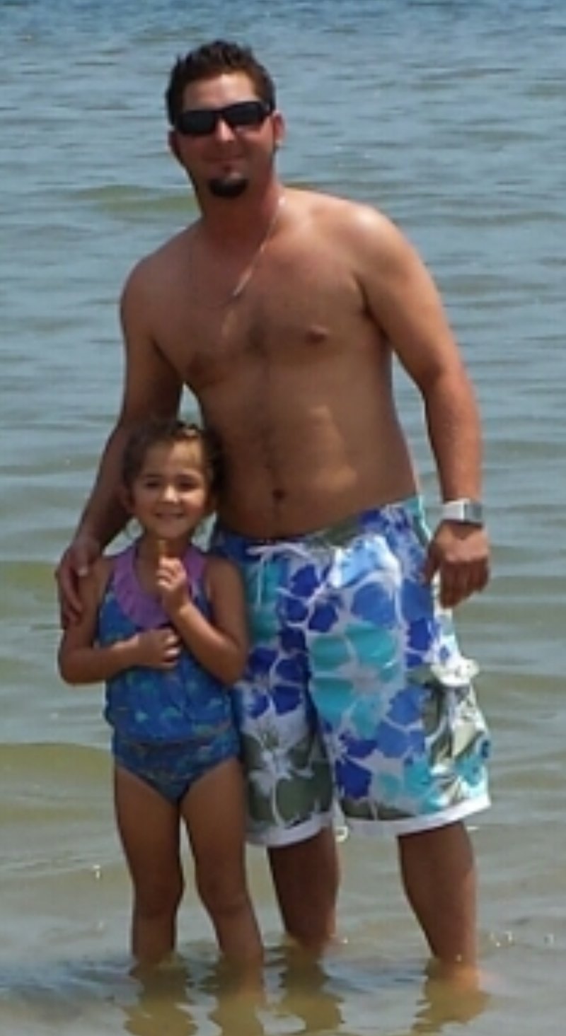 Keith Ray Richard - Photo 2