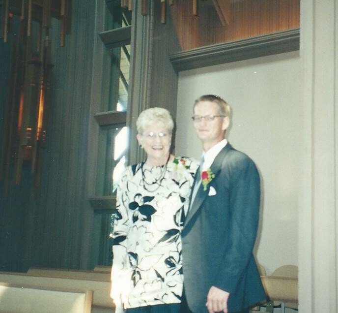 Evelyne Elaine McCullin Sims - Photo 4