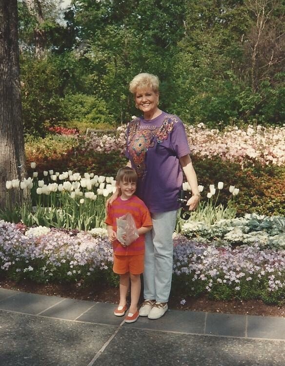 Evelyne Elaine McCullin Sims - Photo 3