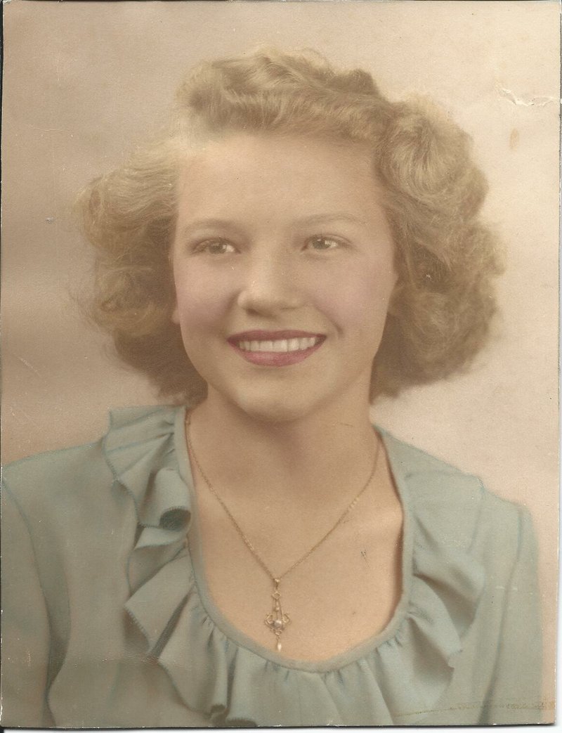 Evelyne Elaine McCullin Sims - Photo 9