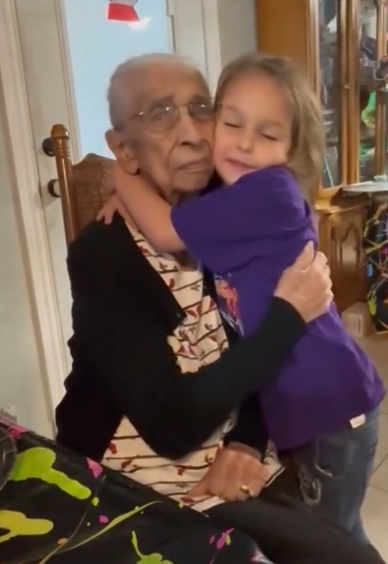 Mary "Betty" Elizabeth Nessour Purgahn Stephenson - Photo 6