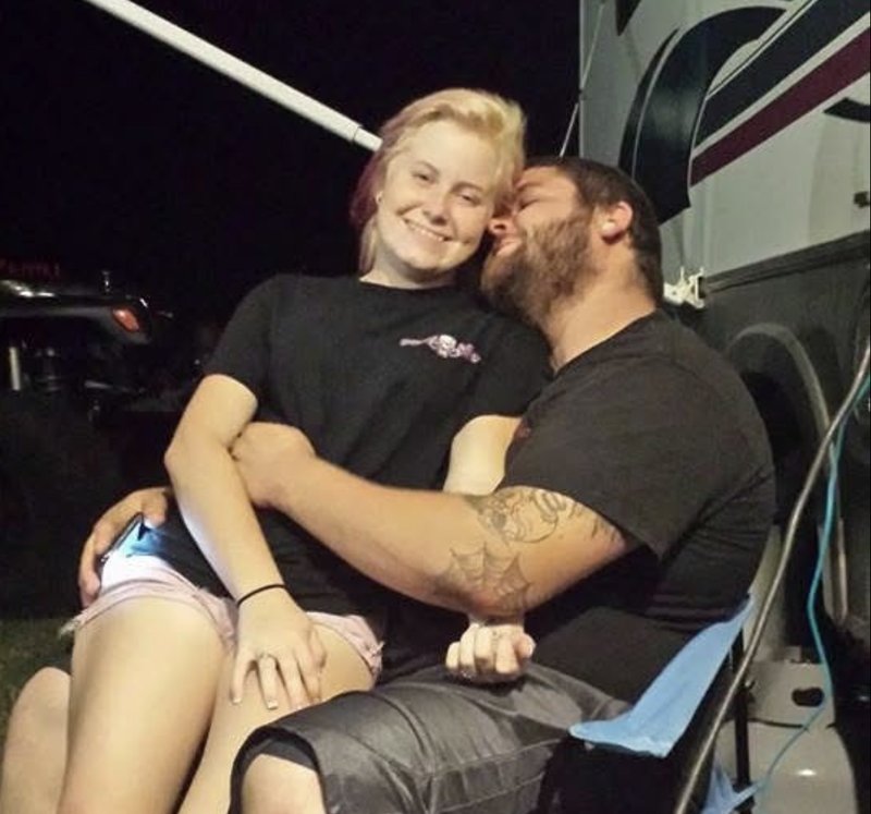 Logan Todd Domingue - Photo 9