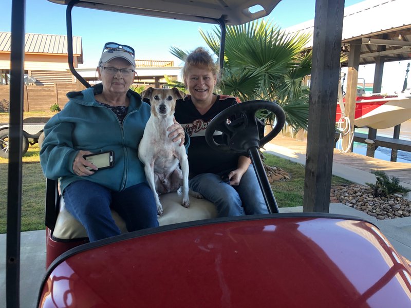 Sandra "Sandy" Hollis - Photo 8