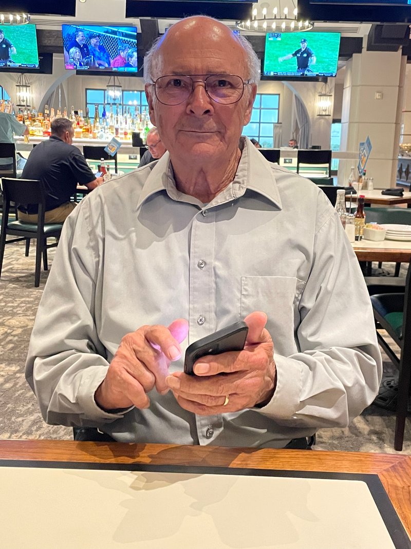 Paul Armand Broussard - Photo 6