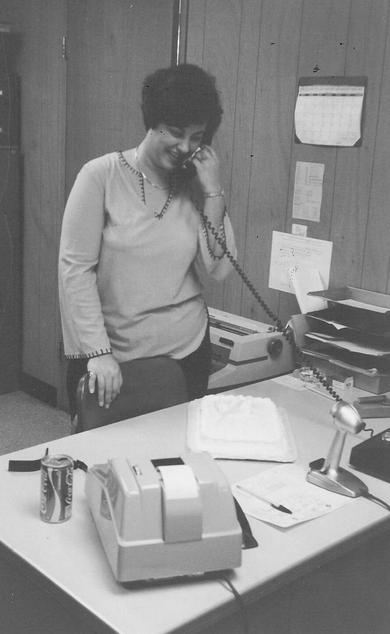 Bonnie R. Turnbull - Photo 7