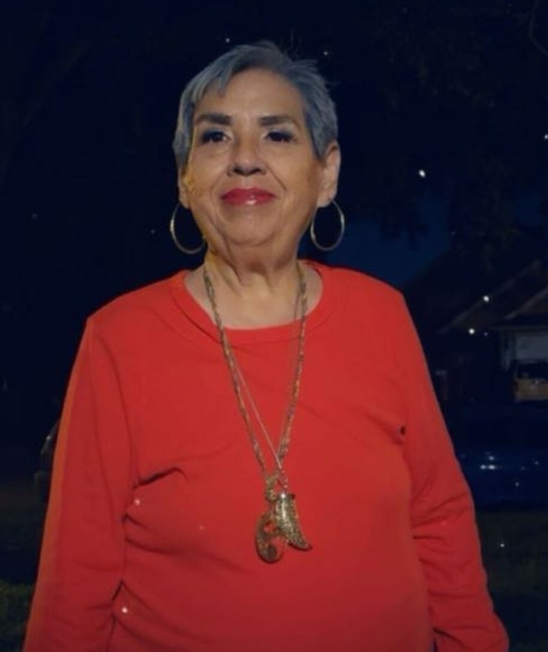 Clara M. Garcia - Photo 5