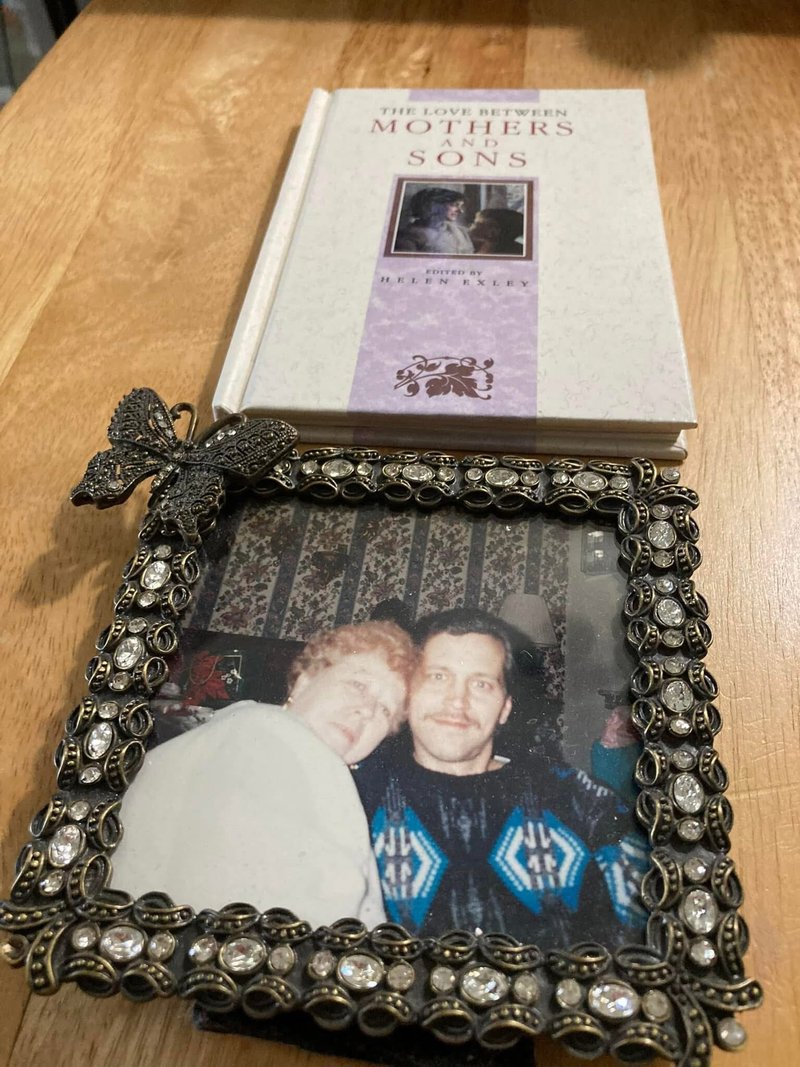 Myrna Summerlin Connelly - Photo 4