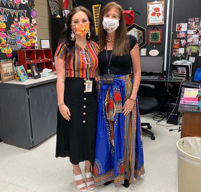 Stephenie Noble Schlett - Photo 4