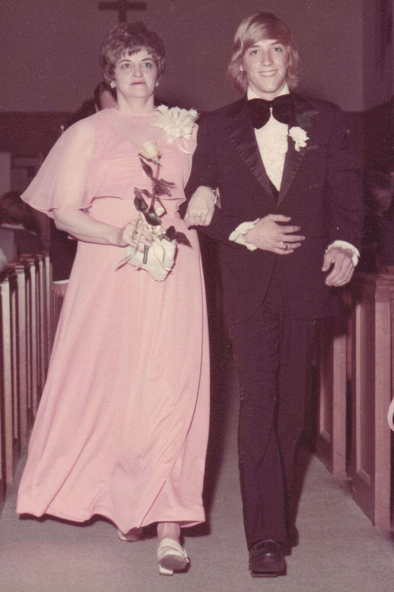 Mildred "Mitzi" Roberts Griggs - Photo 4