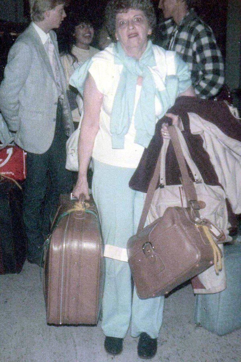 Mildred "Mitzi" Roberts Griggs - Photo 11