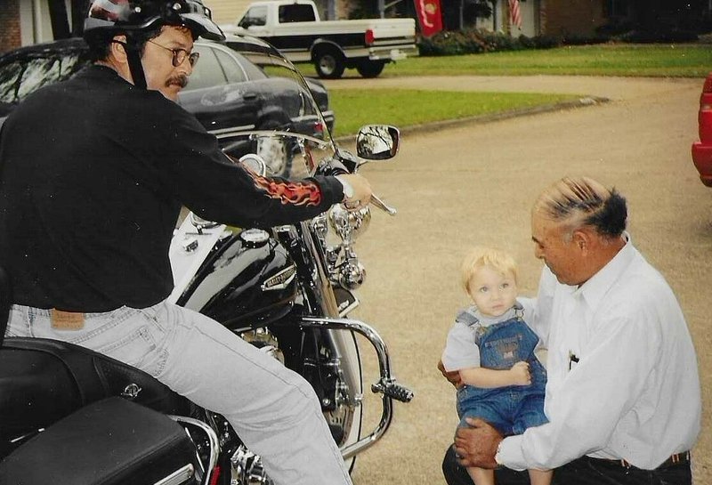 Jaime R. Castillo - Photo 7