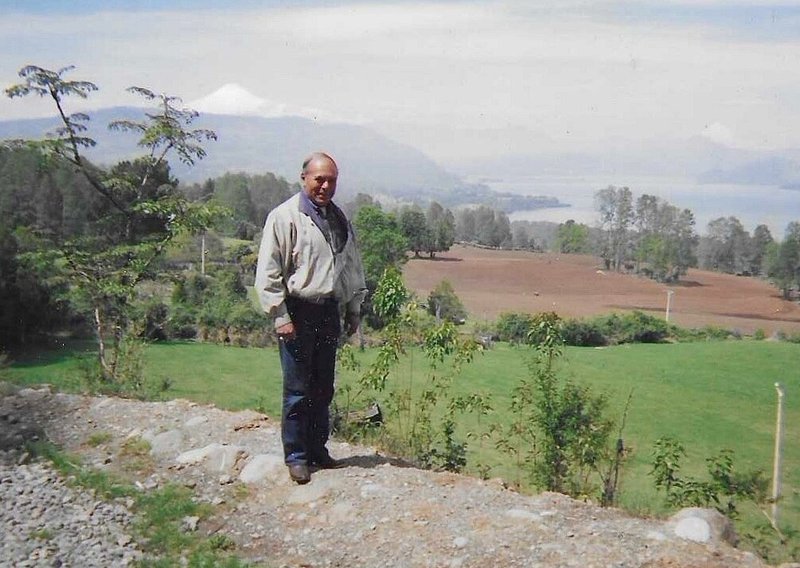 Jaime R. Castillo - Photo 9