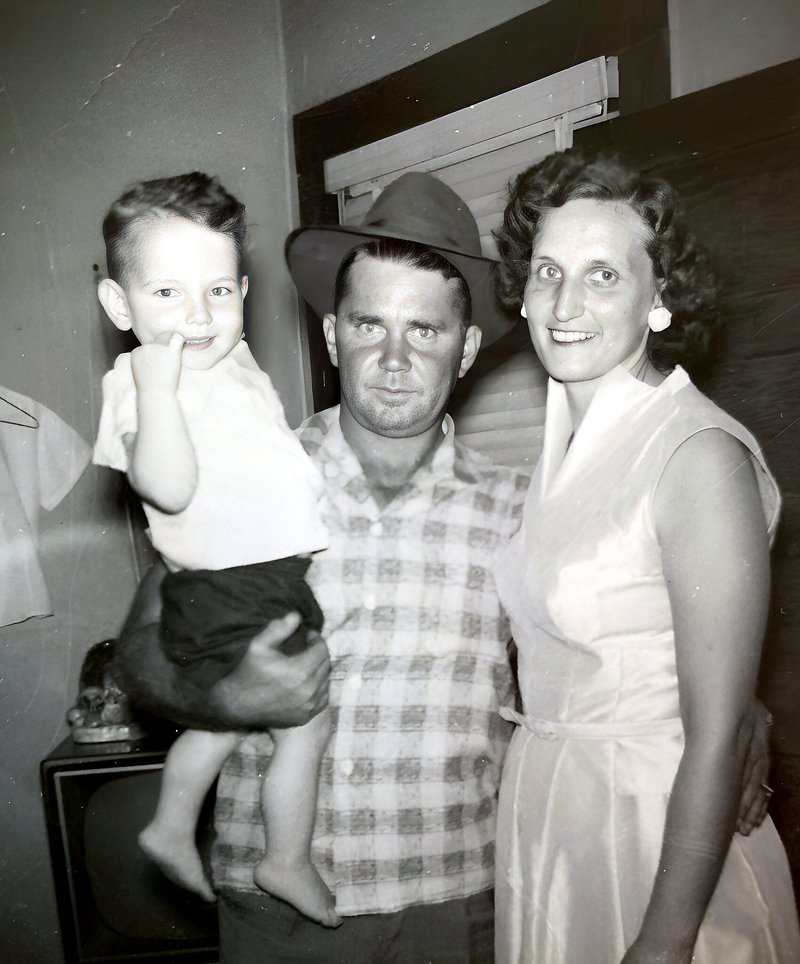 Mary Louise Thompson - Photo 5