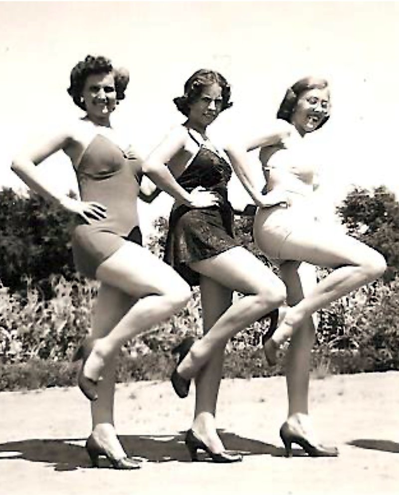 Mary Louise Thompson - Photo 7