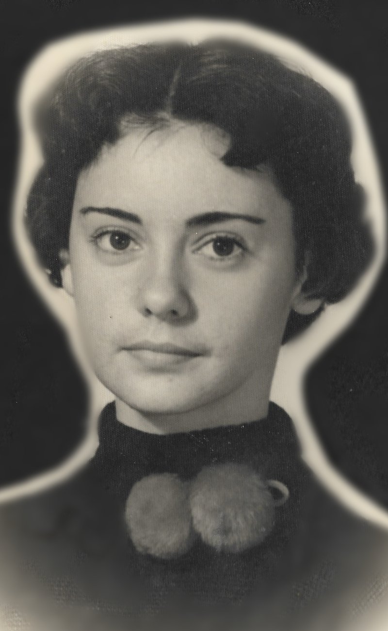 Jeanette Landry - Photo 7