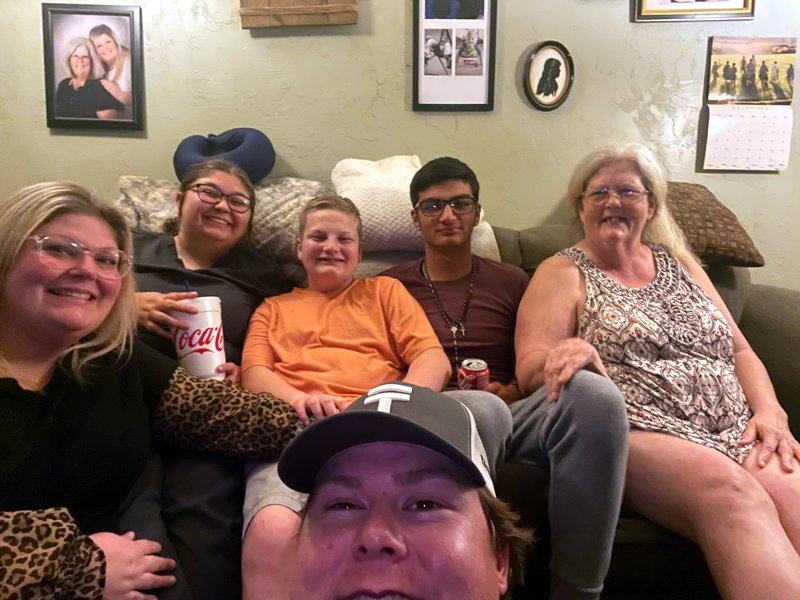 Cindy Tate - Photo 4