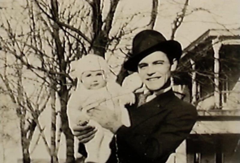 Jane Johnson - Photo 2