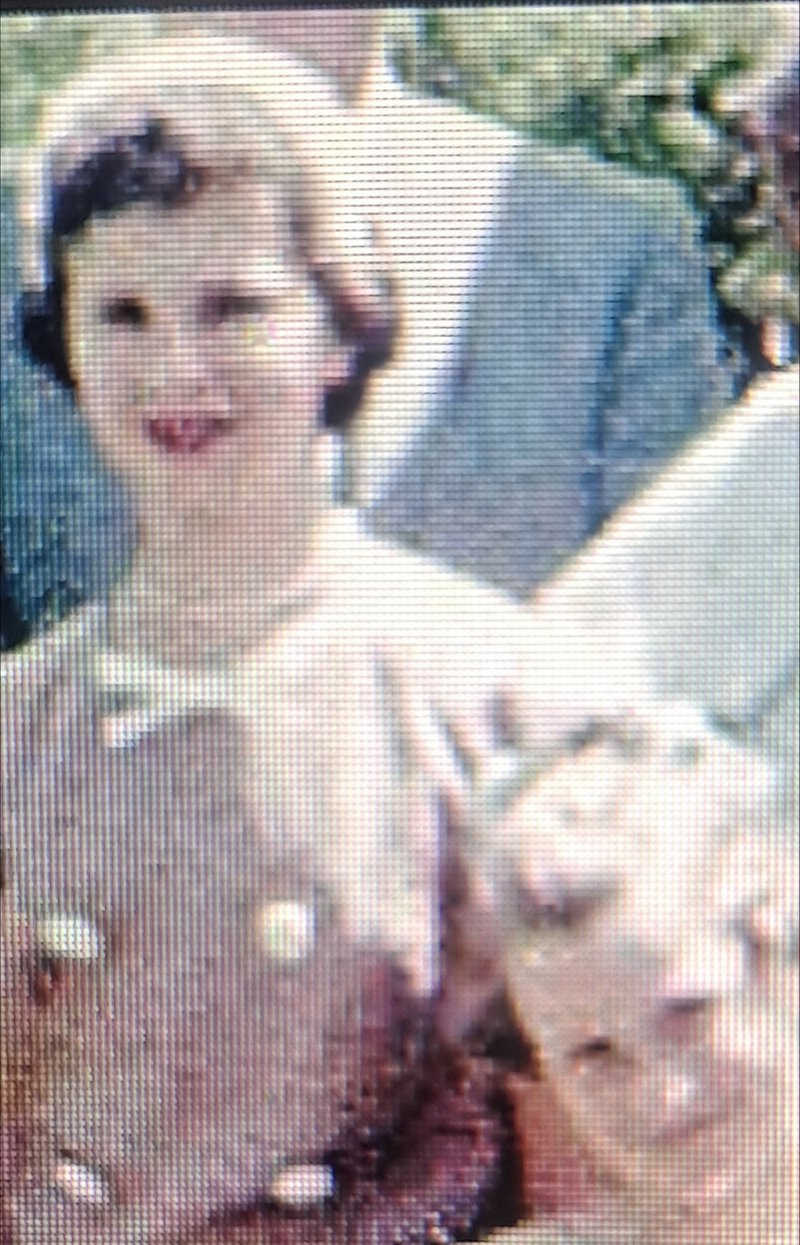 Carol Adele Bryant - Photo 6