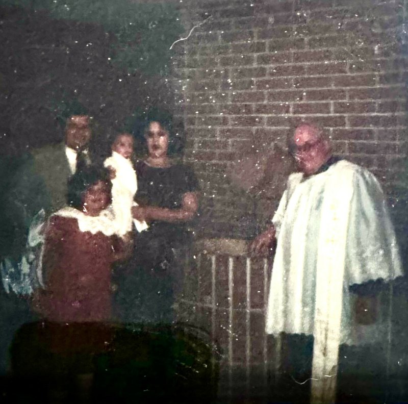 Michael E. Varing - Photo 9